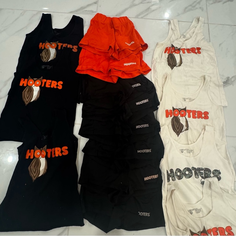 Hooters Black and White Tank Tops